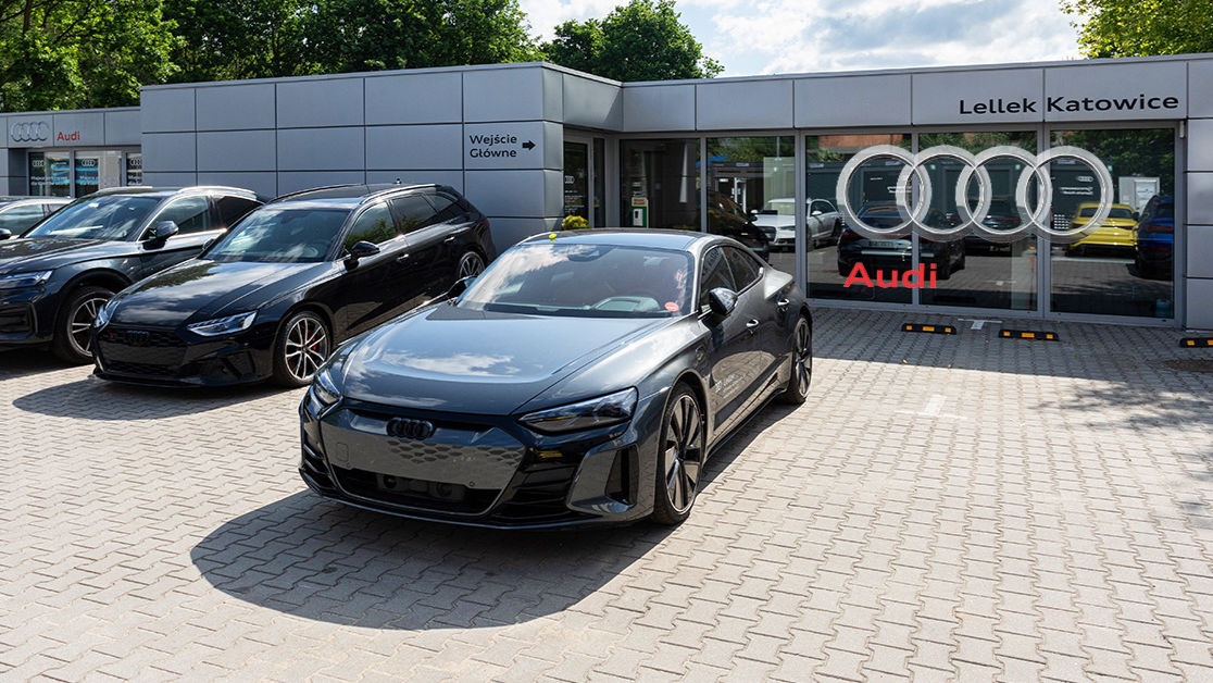 Modułowy Pawilon dla Lellek Group - Salon Audi, zdjęcie 6