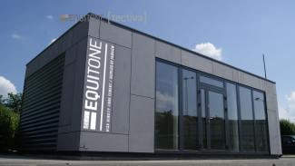 Container shop, Concrete Brand Store 45m2 - view 5