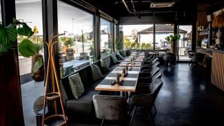 [PL] Sushi Yakku Mierzyn 200m2, 13