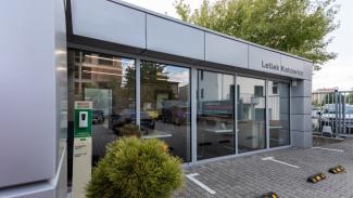 Modułowy Pawilon dla Lellek Group - Salon Audi, zdjęcie 4